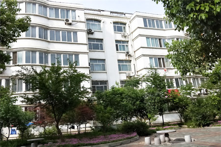 龙源教师公寓3室2厅2卫123㎡